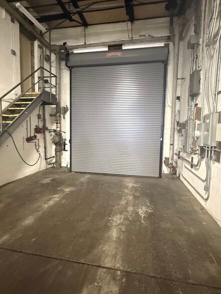 More Photos Of 4920 Harrison St, Pittsburgh Warehouse For Lease
