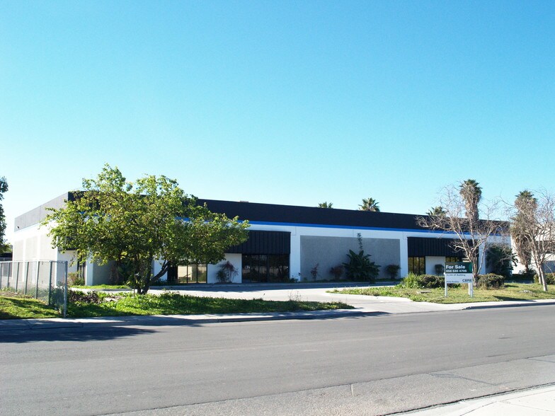 More Photos Of 8675 Avenida Costa Norte, San Diego Warehouse For Lease