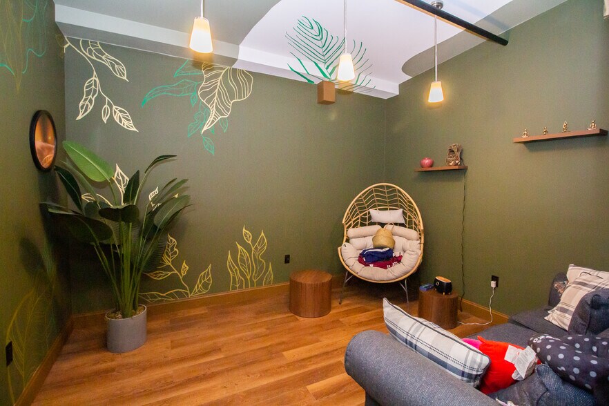 More Photos Of 21-69 S Main St, Leicester Light Distribution For Sale