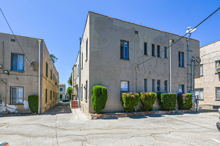 More Photos Of 356 N Orange Grove Ave, Los Angeles Apartments For Sale