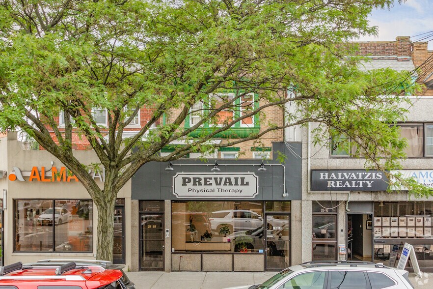 More Photos Of 2818 Ditmars Blvd, Astoria Storefront Retail Residential For Lease