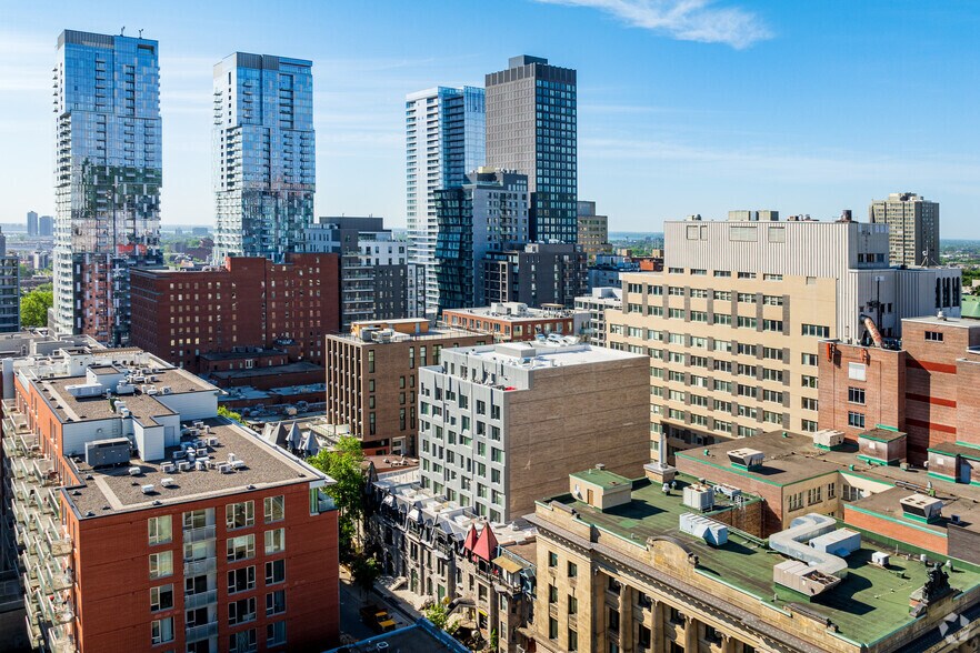 More Photos Of 1230 Rue Bishop, Montréal Apartments For Sale