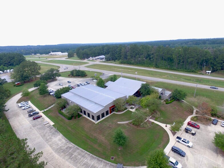 More Photos Of 2438 Highway 98 E, Columbia Office For Sale
