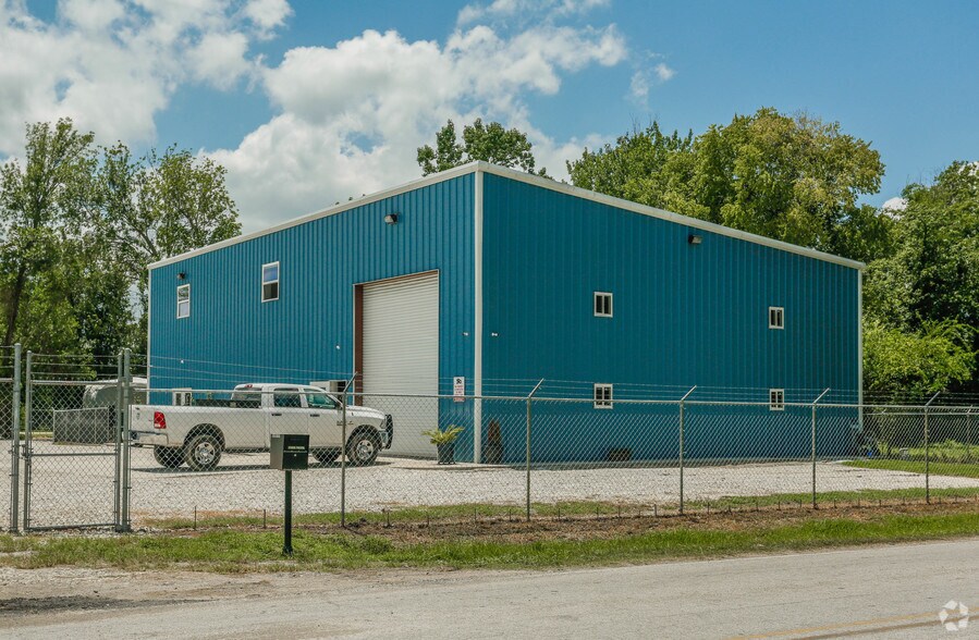 Primary Photo Of 21515 FM 2100 Rd, Crosby Warehouse For Sale