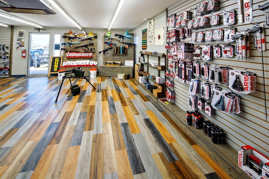 More Photos Of 72 Smoketree Ave S, Lake Havasu City Storefront Retail Office For Sale