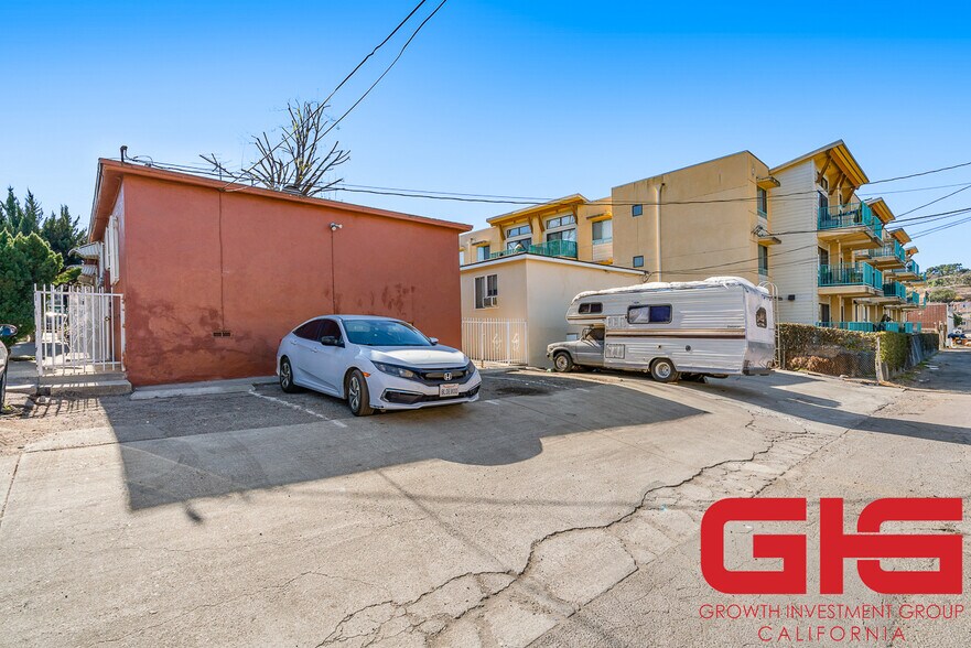 More Photos Of 4665-4669 Huntington Dr N, Los Angeles Apartments For Sale