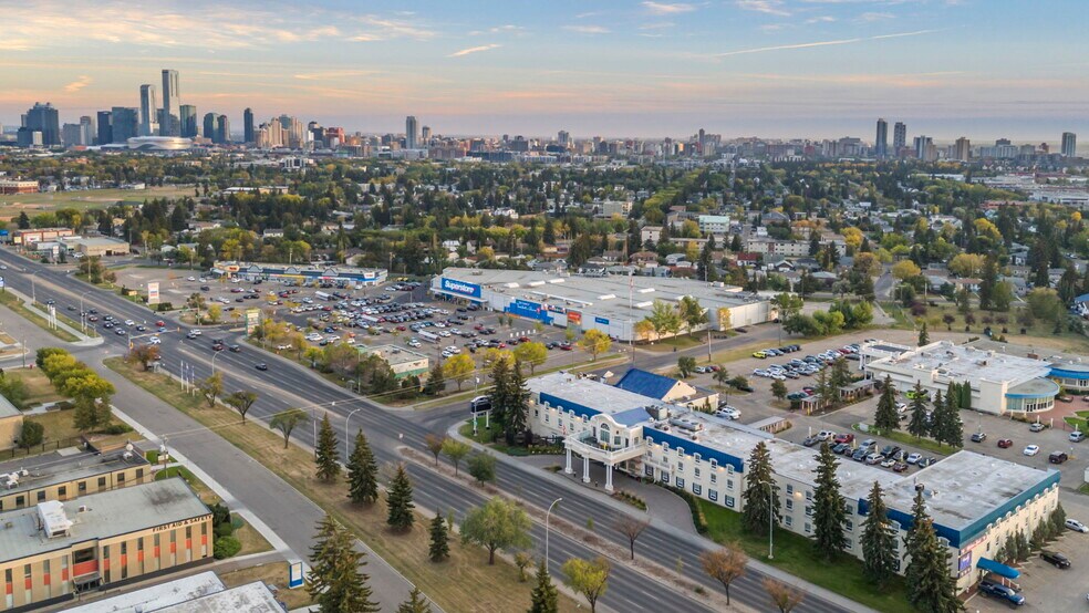 More Photos Of 20 Airport Rd NW, Edmonton Service For Lease