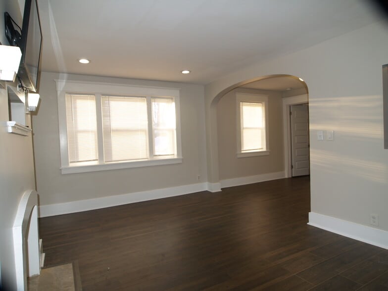 More Photos Of 272 Colvin Ave, Buffalo Apartments For Sale