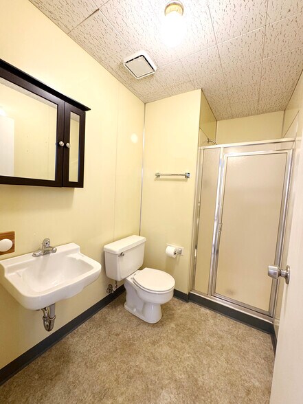 More Photos Of 75 Dillon Ave, Campbell Service For Sale