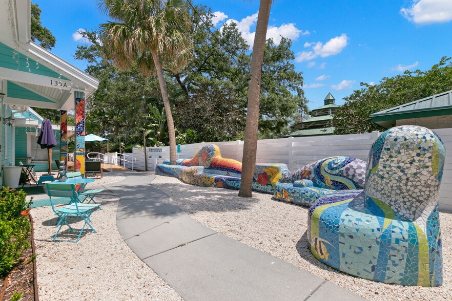 More Photos Of 135 4th Ave N, Safety Harbor Freestanding For Sale
