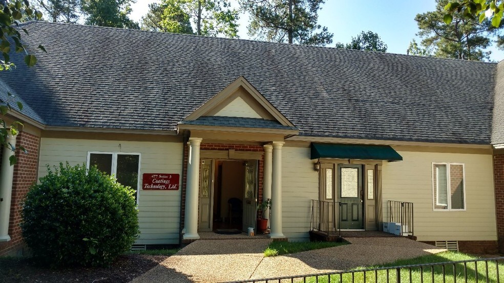 More Photos Of 477 McLaws Cir, Williamsburg Office For Lease