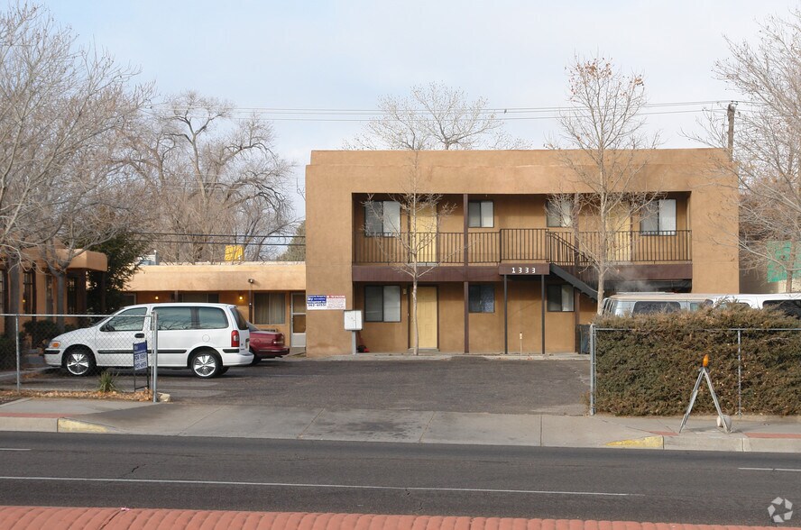 More Photos Of 1333-1339 San Mateo Blvd SE, Albuquerque Apartments For Sale