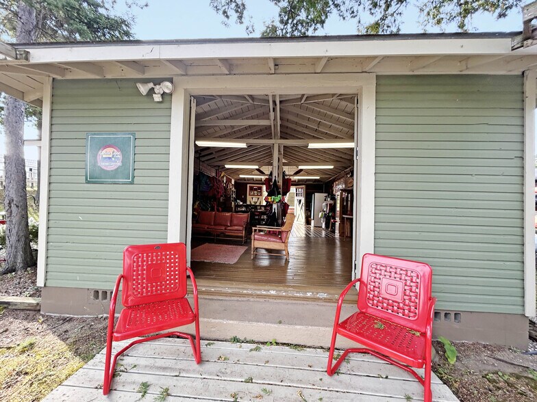 More Photos Of 100 State St, Grayling Specialty For Sale