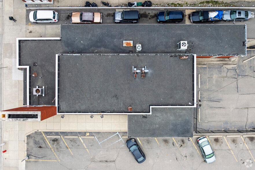 More Photos Of 11606 Woodward Ave, Detroit General Retail For Sale