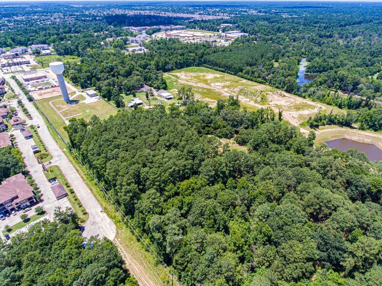 More Photos Of 24810 Gosling Rd, Spring Land For Sale