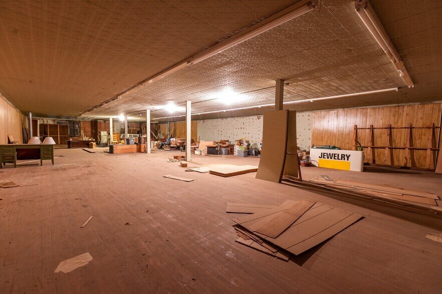 More Photos Of 1242 Commercial Ave, Anson General Retail For Sale