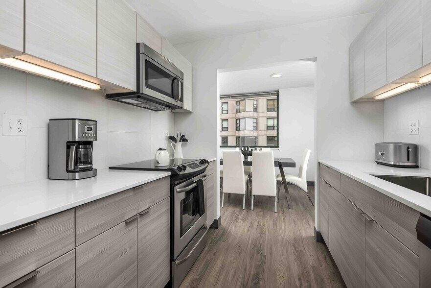 More Photos Of 420 E Ohio St, Chicago Apartments For Sale