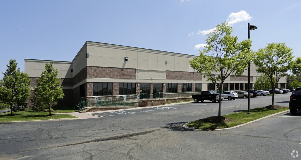 More Photos Of 53 Green Pond Rd, Rockaway Warehouse For Lease