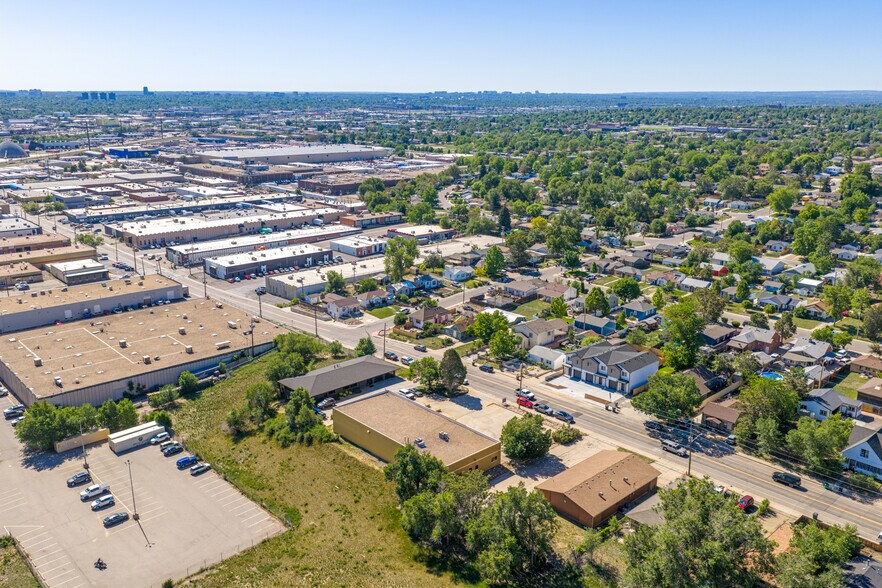 More Photos Of 2737 W 2nd Ave, Denver Warehouse For Lease