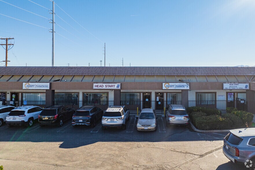 More Photos Of 11497 Bartlett Ave, Adelanto Freestanding For Lease