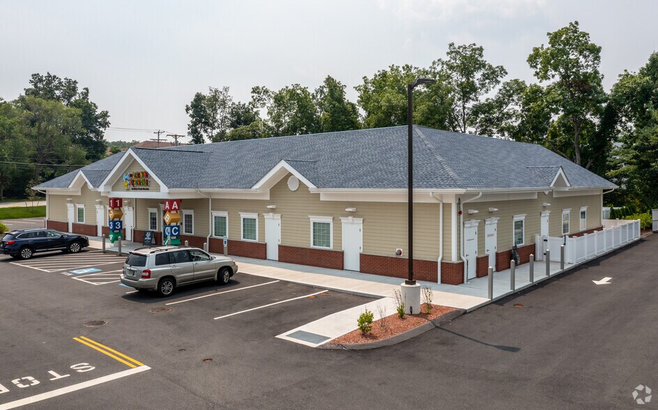 More Photos Of 308 Andover St, Danvers Daycare Center For Lease