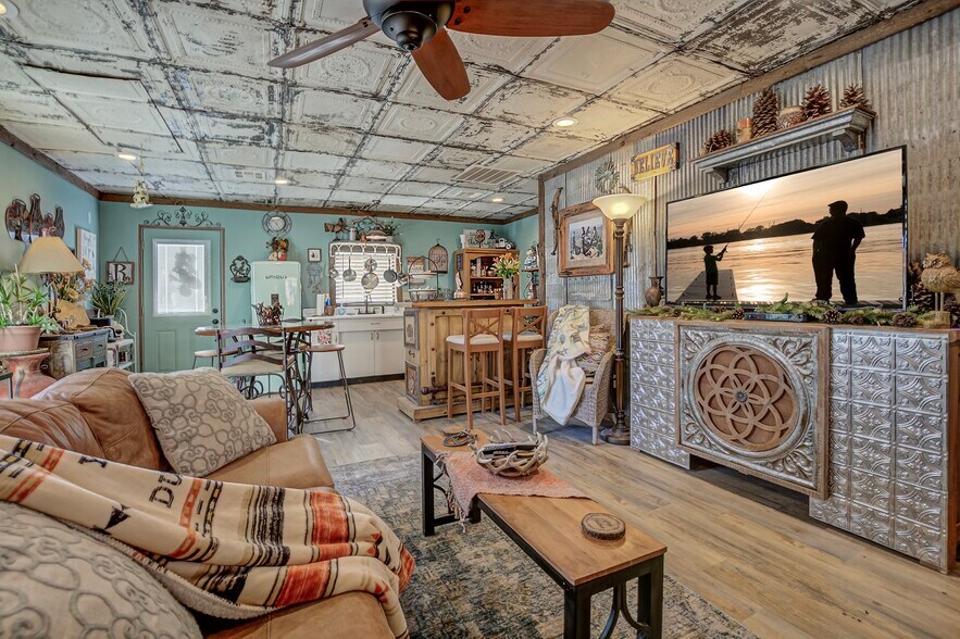 More Photos Of 906 E Frontier St, Payson Assisted Living For Sale