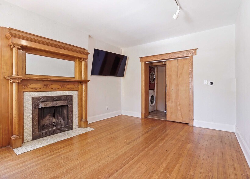 More Photos Of 1225 N Clarkson St, Denver Apartments For Sale