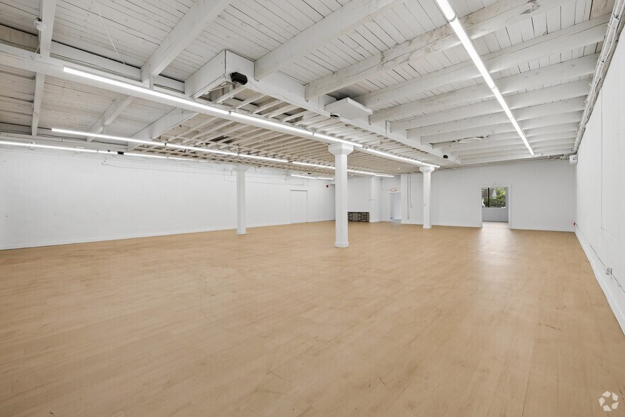More Photos Of 4329 US Highway 9, Howell Storefront Retail Office For Lease
