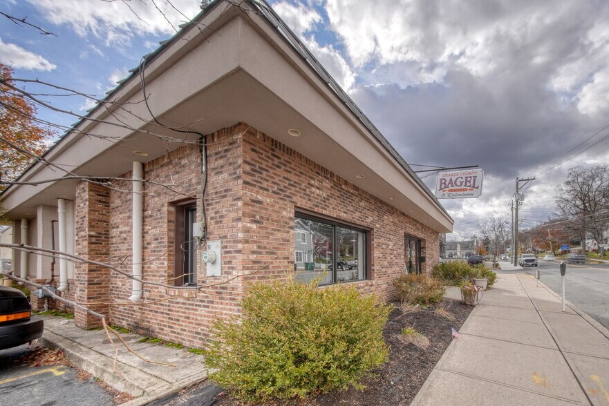 More Photos Of 151 Greenwich Ave, Goshen General Retail For Sale