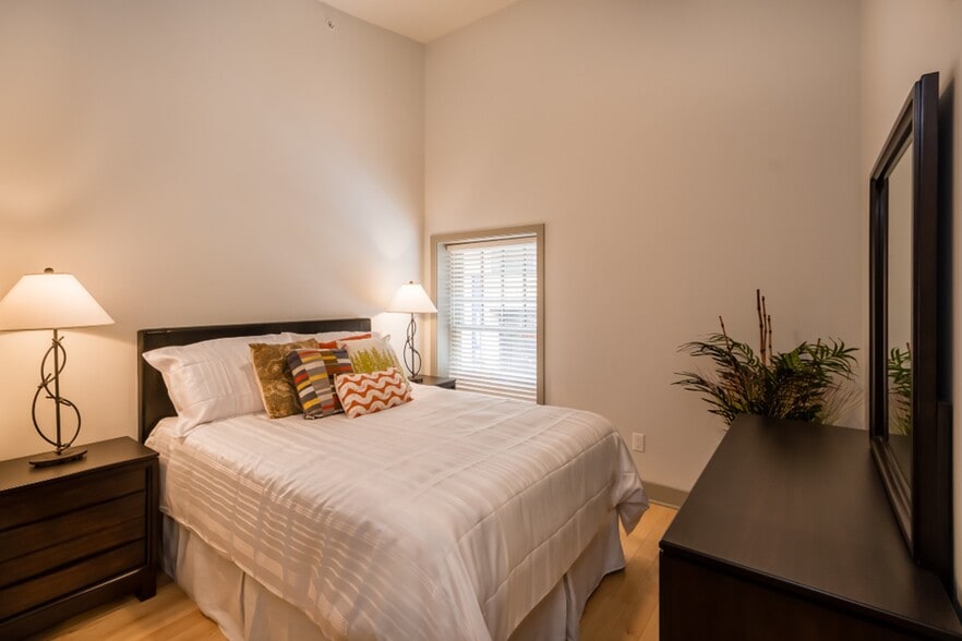 More Photos Of 106 S 11th St, Philadelphia Apartments For Lease