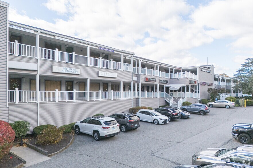 More Photos Of 1050 Main St, East Greenwich Office For Sale