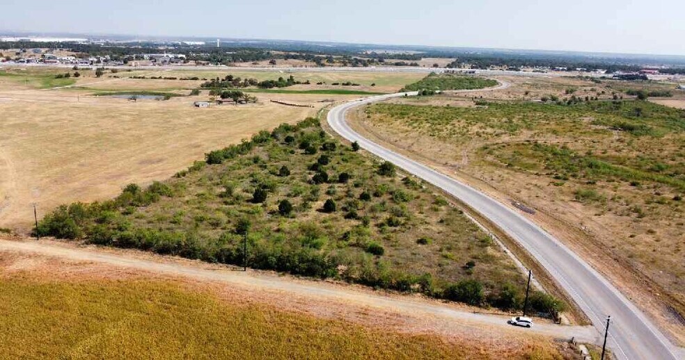 More Photos Of Kellam Road, Del Valle Land For Sale