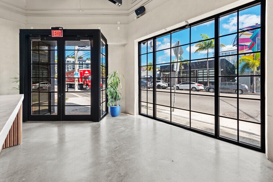 More Photos Of 2230 NW 2nd Ave, Miami Restaurant For Lease