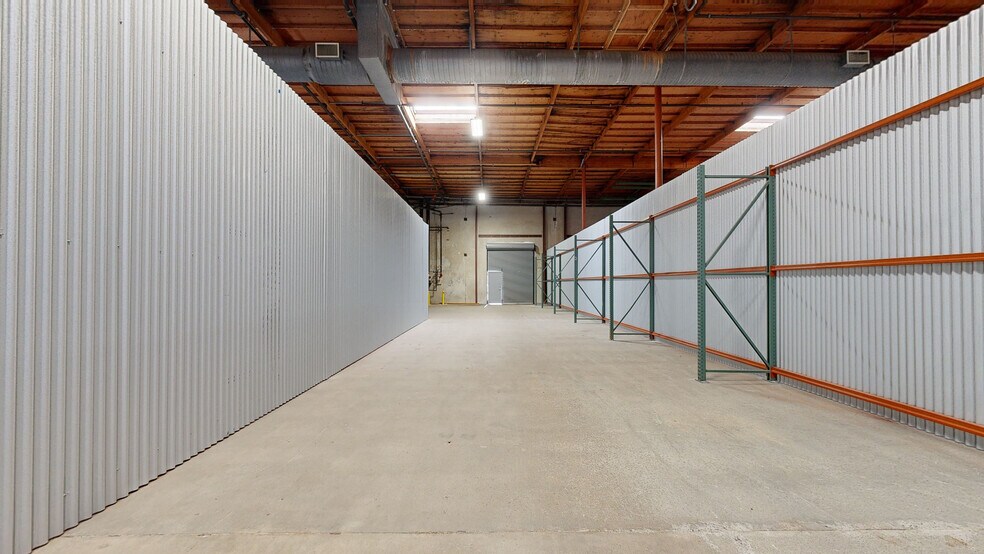 More Photos Of 25509 Industrial Blvd, Hayward Distribution For Lease