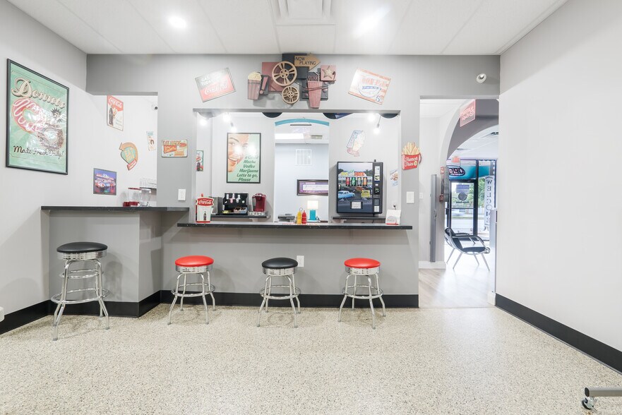 More Photos Of 6600 Pembroke Rd, Pembroke Pines Office For Sale