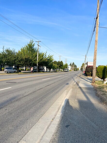 More Photos Of 11211 Bridgeport Rd, Richmond Service For Sale