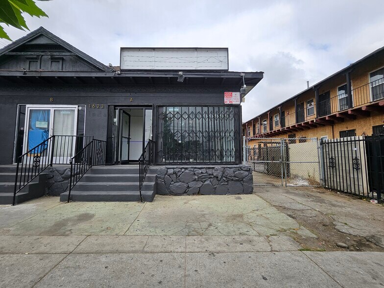 More Photos Of 1623 S Hoover St, Los Angeles Freestanding For Lease