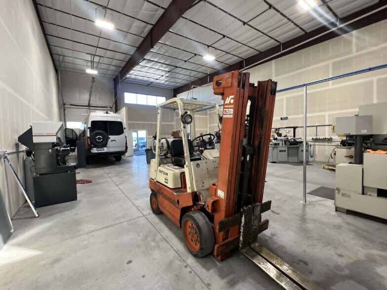 More Photos Of 640 N 2075 W, Marriott Slaterville Industrial For Lease