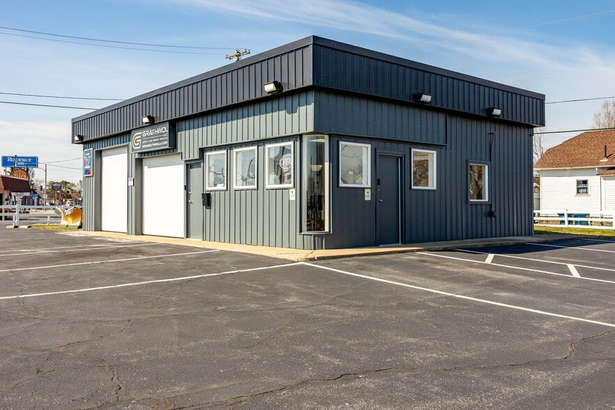 More Photos Of 1033 Cleveland Rd, Sandusky Auto Dealership For Sale