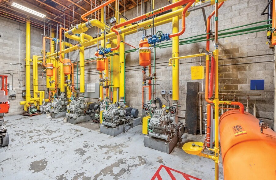 More Photos Of 4719 S Market St, Boise Refrigeration Cold Storage For Lease