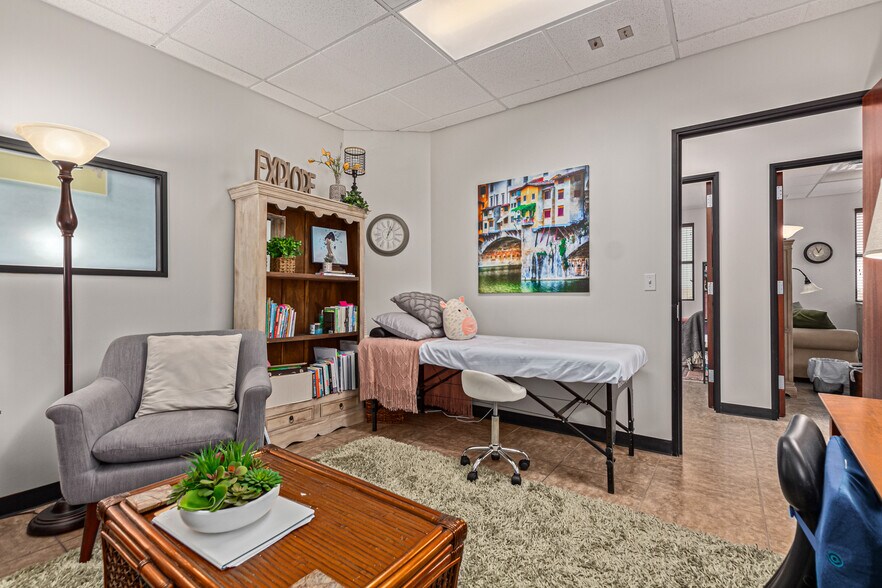 More Photos Of 1425 W Elliot Rd, Gilbert Medical For Lease