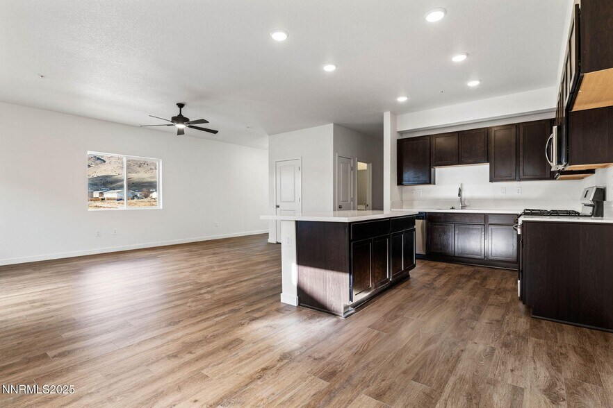 More Photos Of 343 Halite St, Dayton Multifamily For Sale