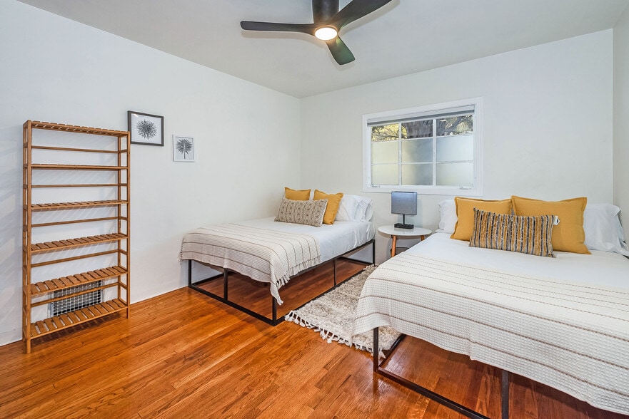 More Photos Of 208 S Voluntario St, Santa Barbara Apartments For Sale