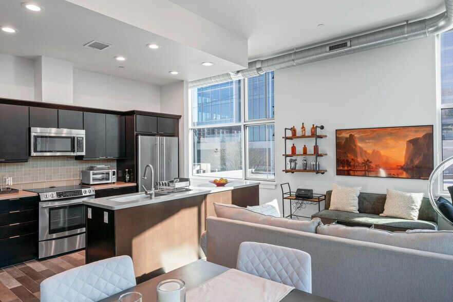 More Photos Of 7809 Woodmont Ave, Bethesda Office Residential For Sale