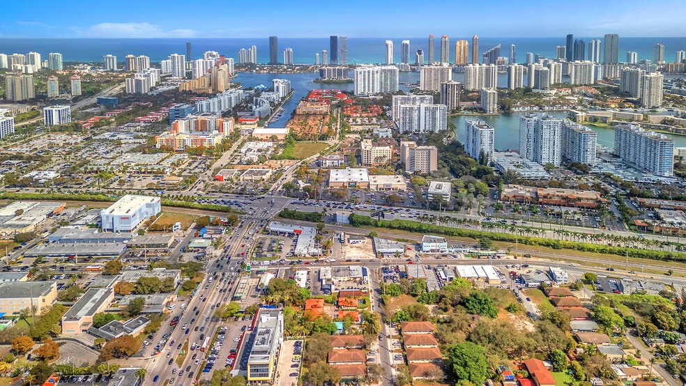 More Photos Of 18480-18484 W Dixie Hwy, North Miami Beach Unknown For Lease