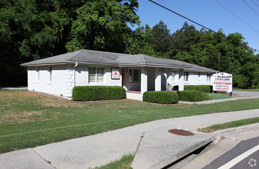 Primary Photo Of 851 Beaver Ruin Rd NW, Lilburn Office Residential For Sale