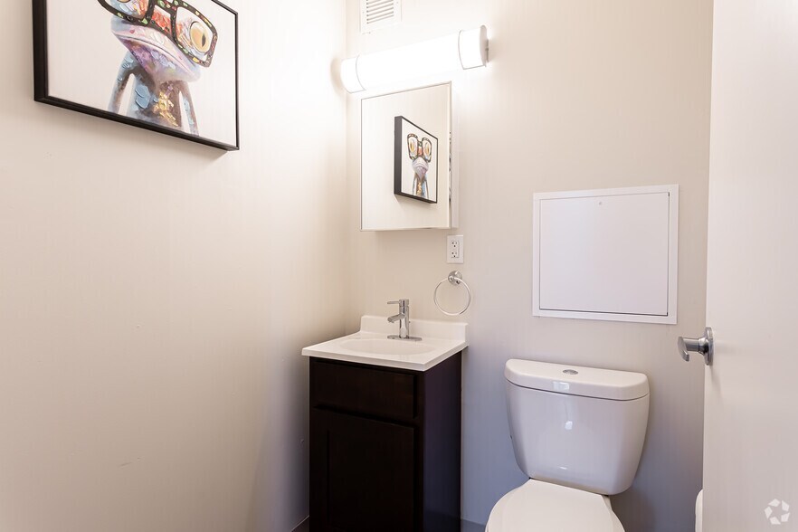 More Photos Of 10 Chestnut St, Springfield Multifamily For Sale