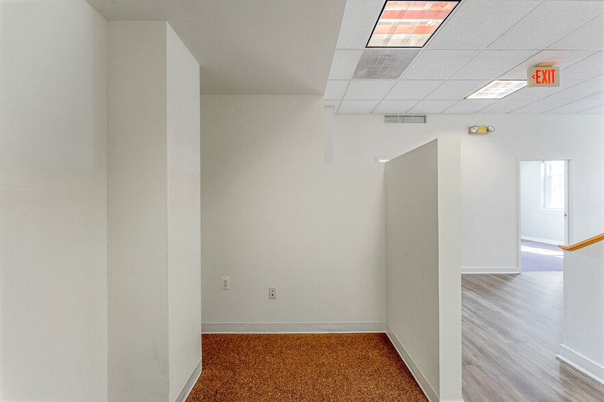 More Photos Of 728 S Washington St, Alexandria Office For Lease