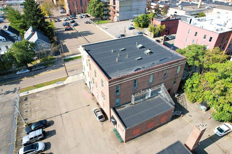 More Photos Of 74 Carroll St, Binghamton Apartments For Sale