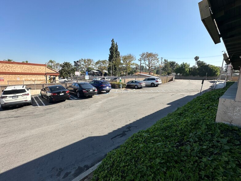 More Photos Of 3205 S Hacienda Blvd, Hacienda Heights Storefront Retail Office For Lease